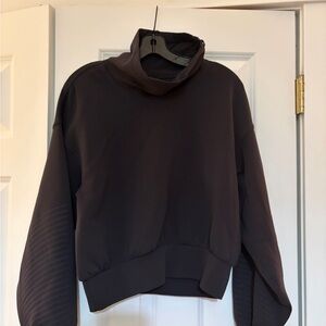 Women’s Lululemon Black Turtleneck Hoodie